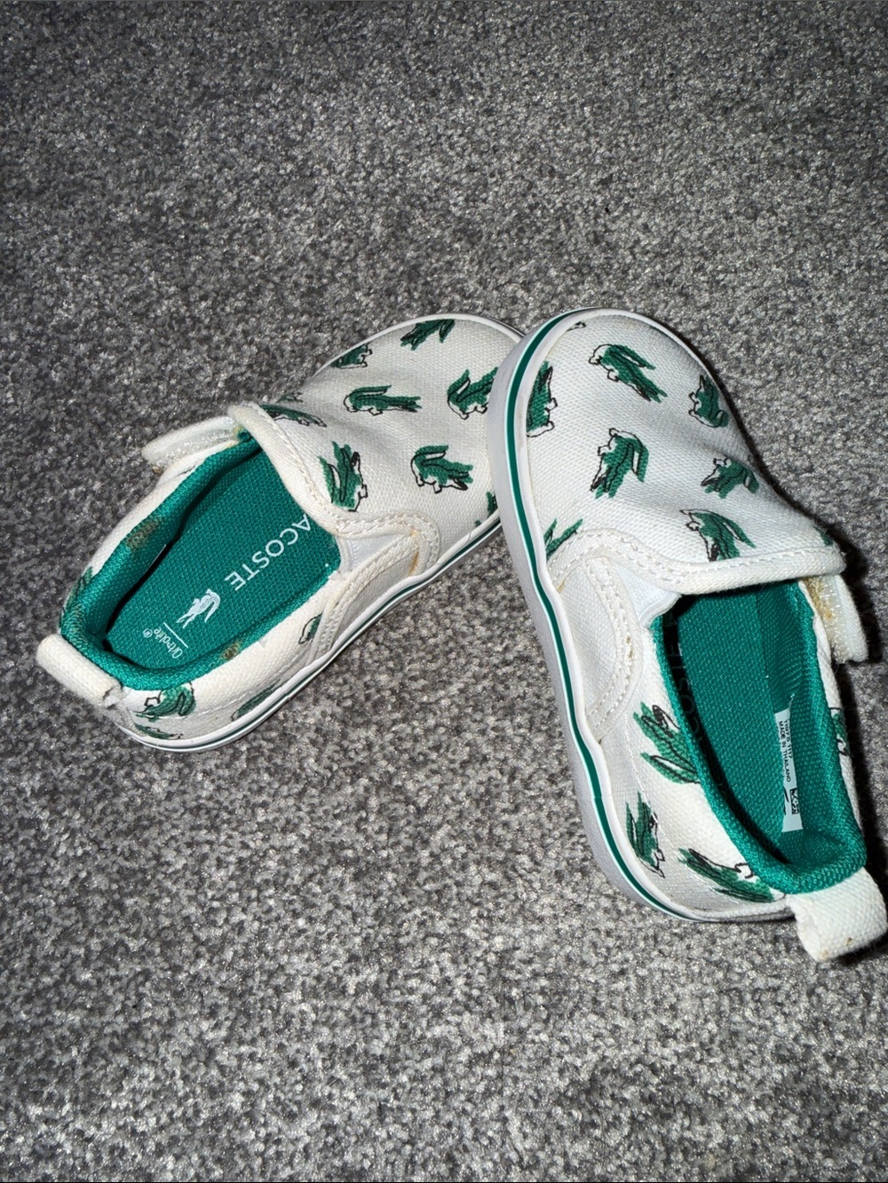 Lacoste Baby Shoes Size 4 White Sneakers with Green Croc Print